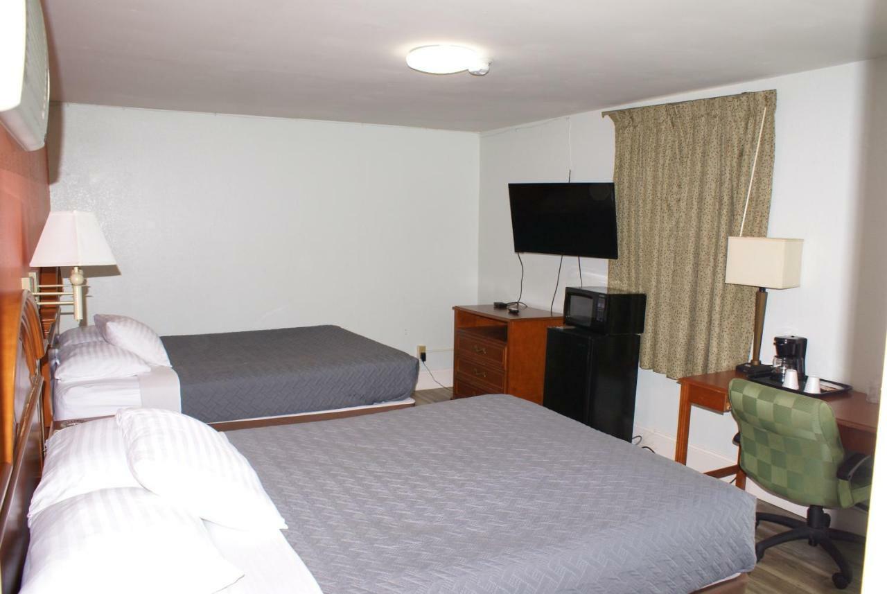 Whispering Pines Motel - Asheville Ngoại thất bức ảnh